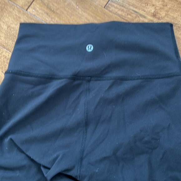 lululemon Wunder Under Leggings - Picture 2 of 3